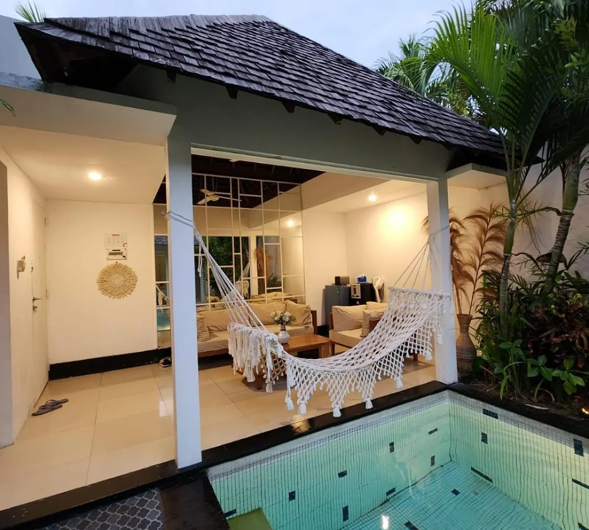 Astana Villas Seminyak   Seminyak (Bali)